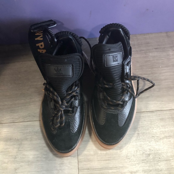 Ivy Park Adidas 72 - Picture 2 of 3